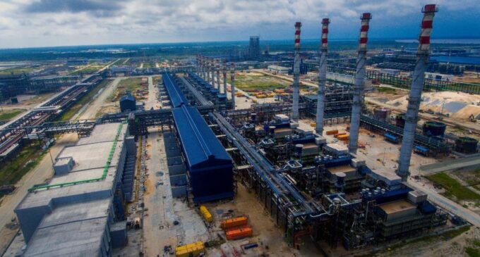 Dangote Refinery Exports Jet Fuel to Europe for the First Time Ever