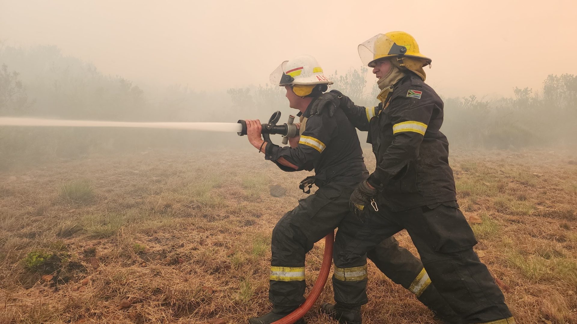 South African Firefighters Set To Aid Canadian Wildfire Efforts In Alberta