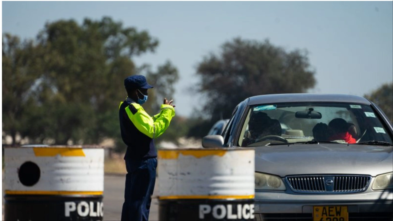 Chaos on Gweru-Zvishavane Road: Kombi Driver Rams Roadblock, Injures Cop and Motorist