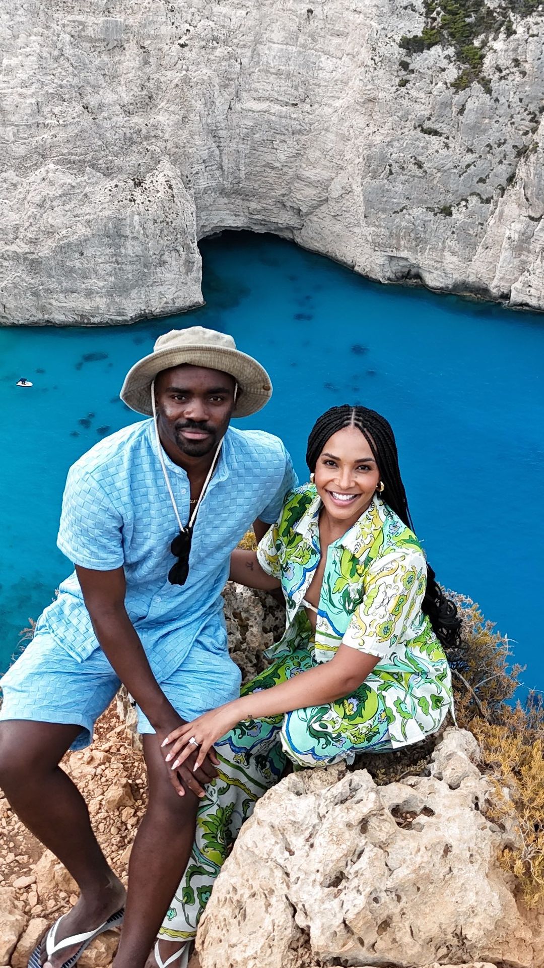 Musa Mthombeni enjoys vacation with his wife Liesl Laurie