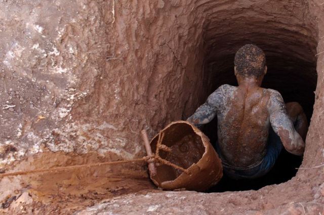 Teen among 14 Stilfontein illegal miners