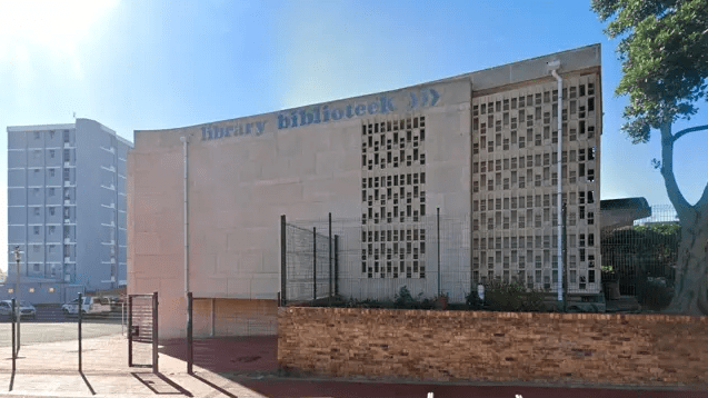 Sea Point library