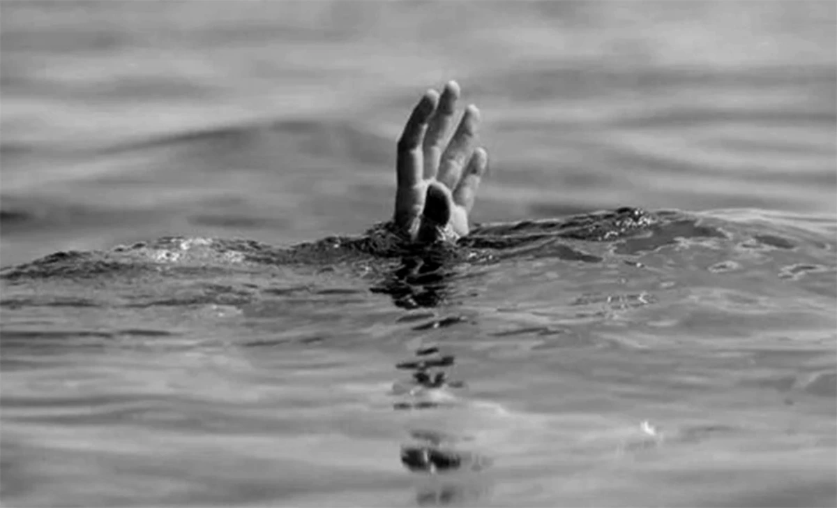 Two Children Drown in Tragic Swimming Accident, Two Weeks After Parents’ Divorce