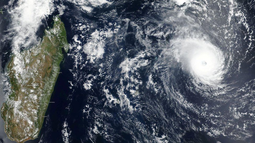 Is Cyclone Chido Bringing Relief or Terror to Zimbabwe? – Eduzim News