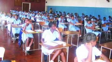 School Heads Withhold Grade 7 Results Over Fees – Eduzim News