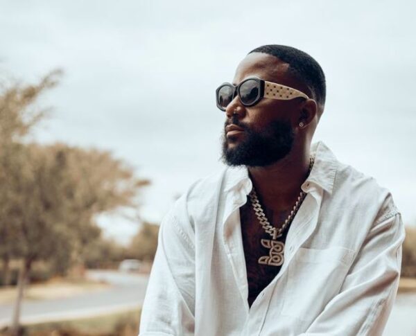 Cassper Nyovest refuses to delete old Diddy tweet after being dragged
