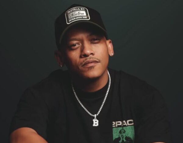 Early B honours late Junior King with emotional tribute song Jinne Bruinman