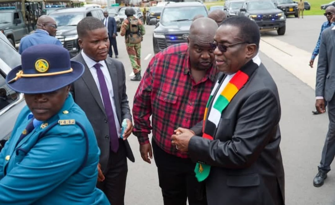 Don’t Tamper With Constitution, War Veteran Challenges Mnangagwa – Eduzim News