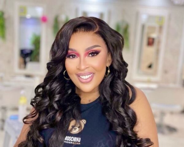 Nonku Williams apologises to Beverly Steyn over unpaid loan