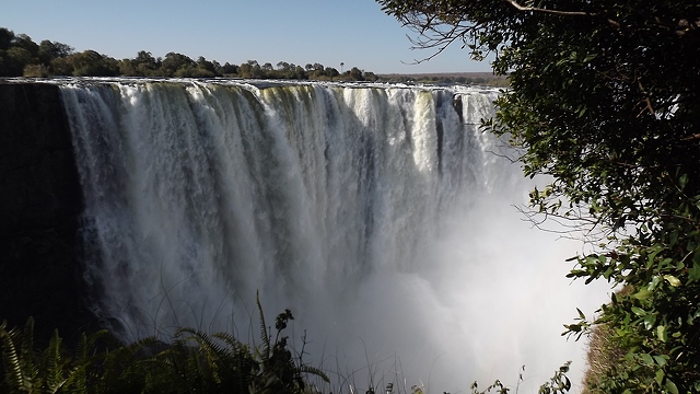 Victoria Falls Close view